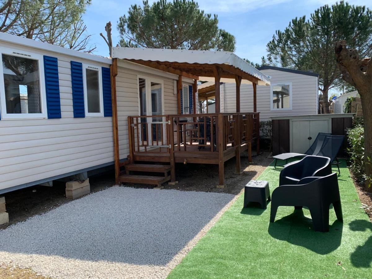 Mobilhome Vias Plage Dans Camping Экстерьер фото