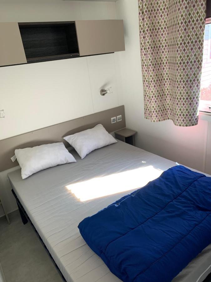 Mobilhome Vias Plage Dans Camping Экстерьер фото