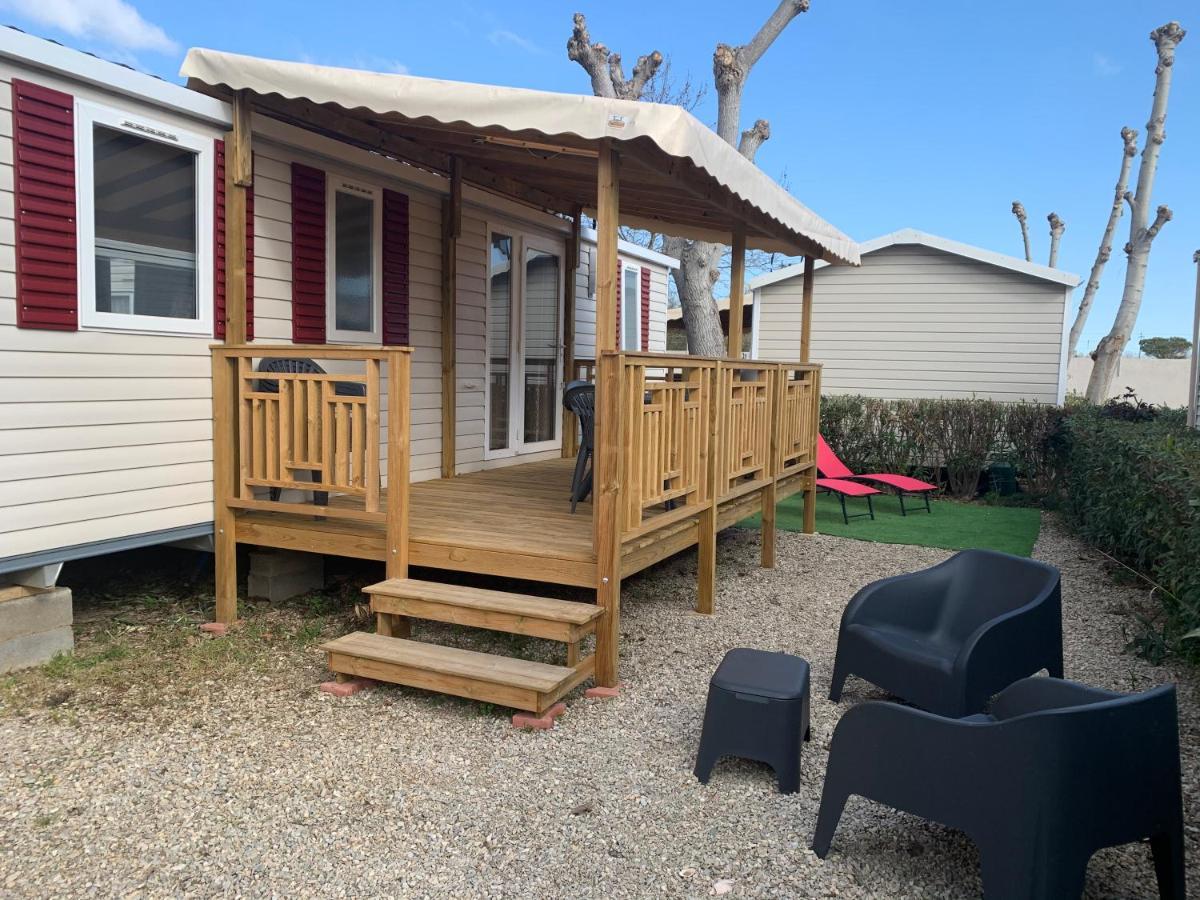 Mobilhome Vias Plage Dans Camping Экстерьер фото