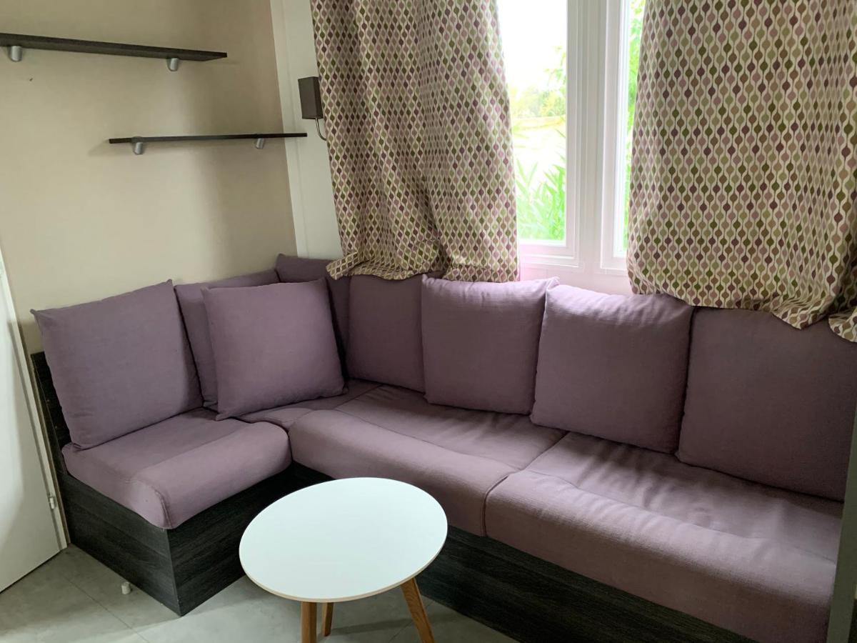 Mobilhome Vias Plage Dans Camping Экстерьер фото