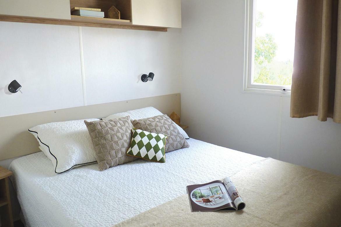 Mobilhome Vias Plage Dans Camping Экстерьер фото