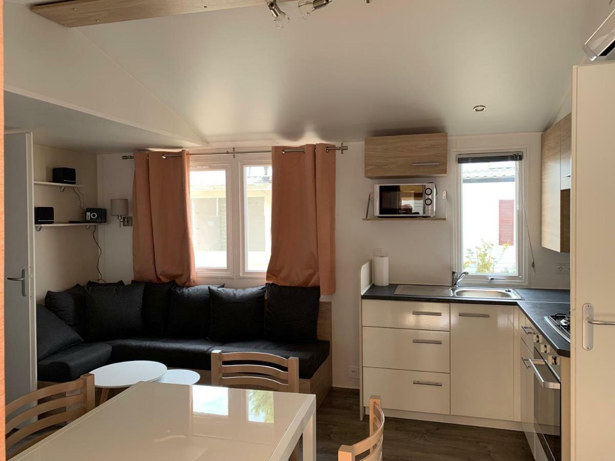 Mobilhome Vias Plage Dans Camping Экстерьер фото