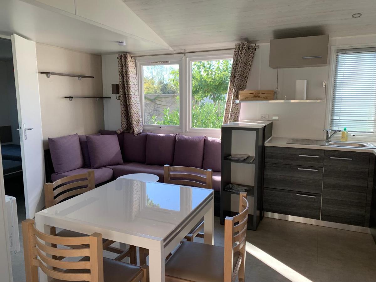 Mobilhome Vias Plage Dans Camping Экстерьер фото