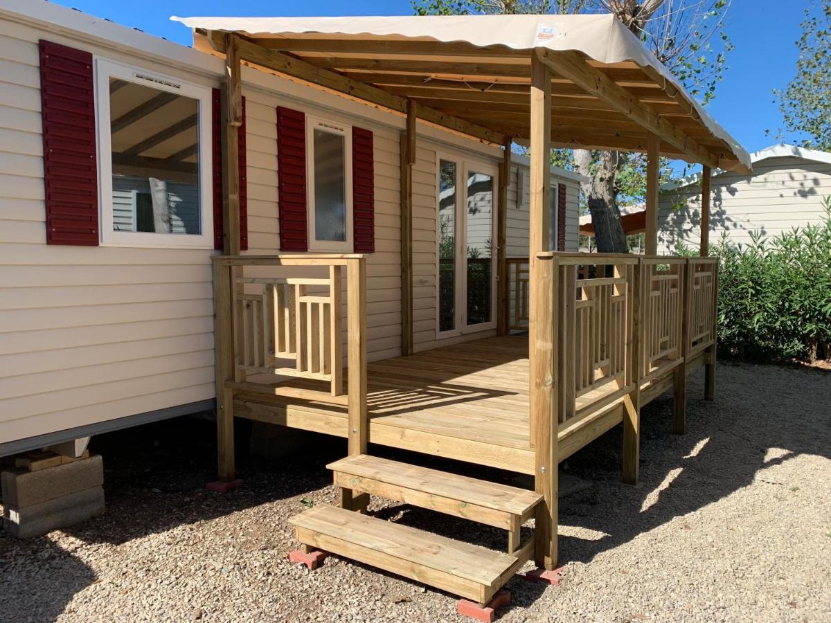 Mobilhome Vias Plage Dans Camping Экстерьер фото