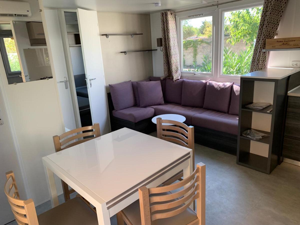 Mobilhome Vias Plage Dans Camping Экстерьер фото